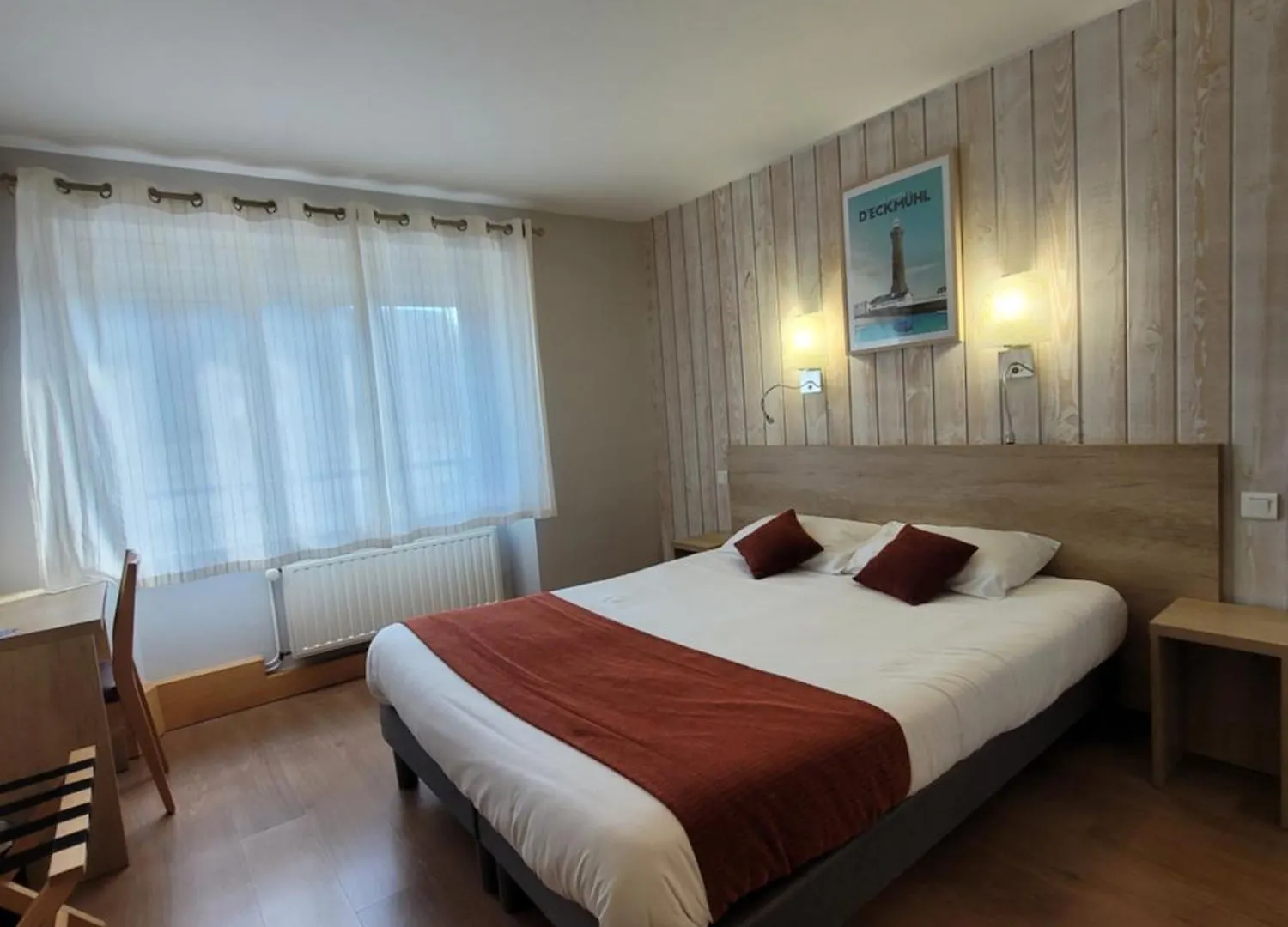 Brit Hotel Des Halles Concarneau
