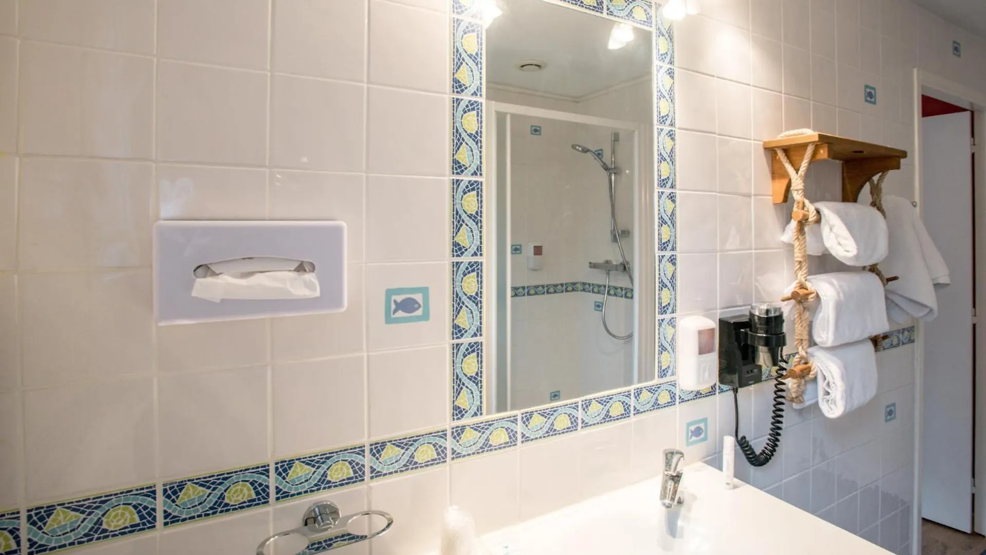 Brit Hotel Des Halles Concarneau